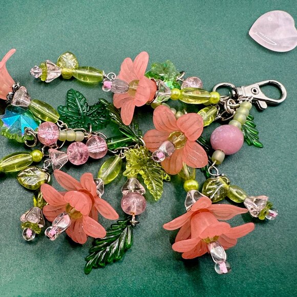 NEW - Handmade - Floral, Beaded Purse/Bag Charm - Picture 8 of 11